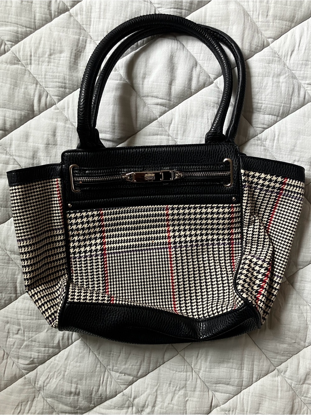 Chaps Black & White Houndstooth Tote Bag